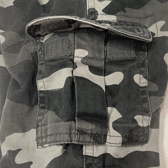 Children’s Place 2T Toddler Camo Cargo Pants Elastic Waist Playdate Ready - Picture 9 of 12